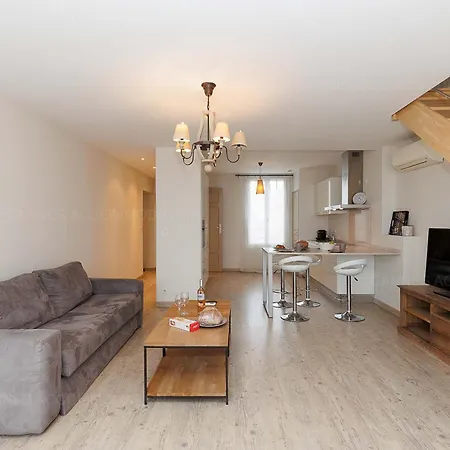 Apartmán Carrousel 5 *