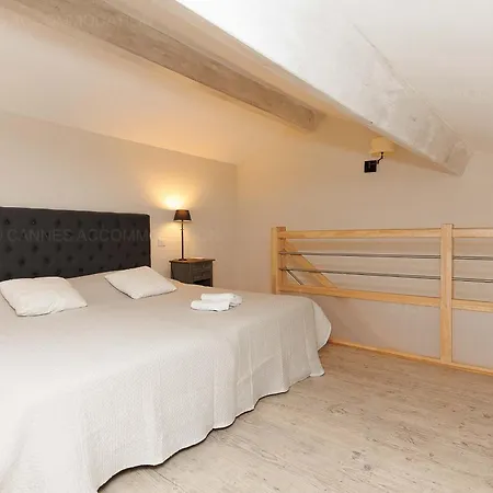 Appartement Carrousel 5 *