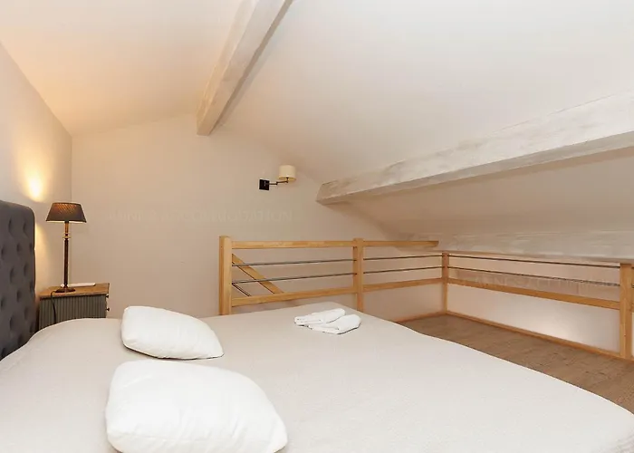 Carrousel 5 Apartament *